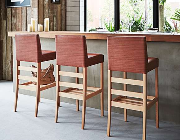 PROCEEDクローラスタンドを使った店舗イメージ