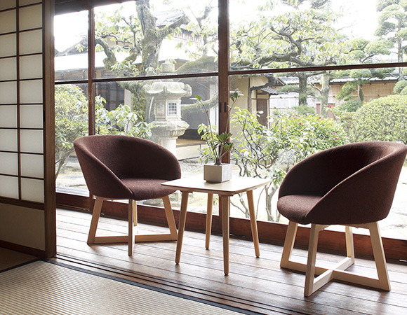 QUON月船を使用した店舗イメージ